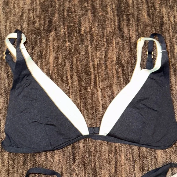 Lspace Black/White Seamless Bikini Size Small
